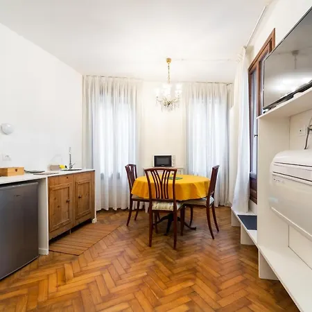 Ca' Longhi With Private Terrace By Sarlux Venecia
